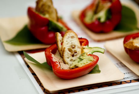 フランスパンと2種のディップ